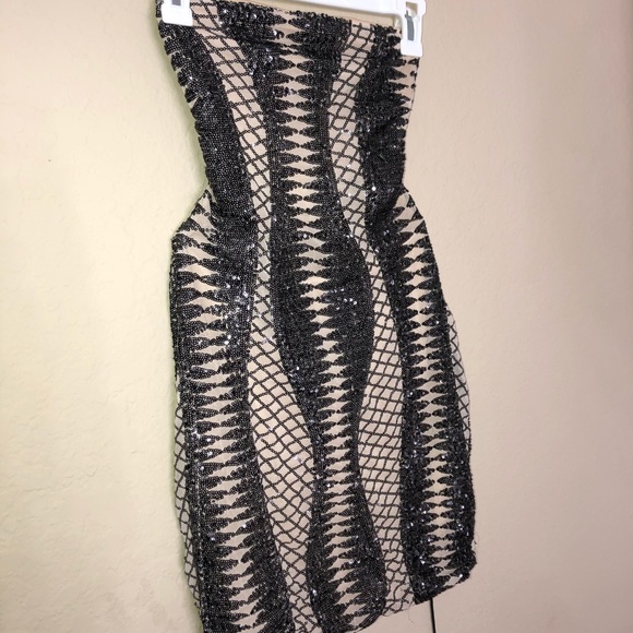 party dress - Picture 1 of 2